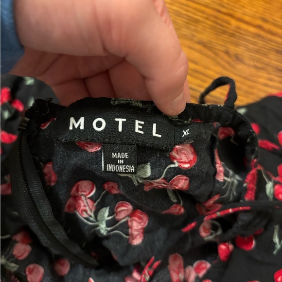 Motel Rocks Dress - Picture 5 of 6